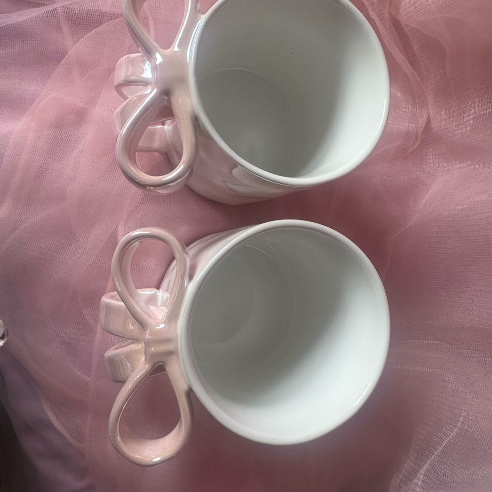 Pink Bow Ceramic set of 2 Cups. - Picture 2 of 7